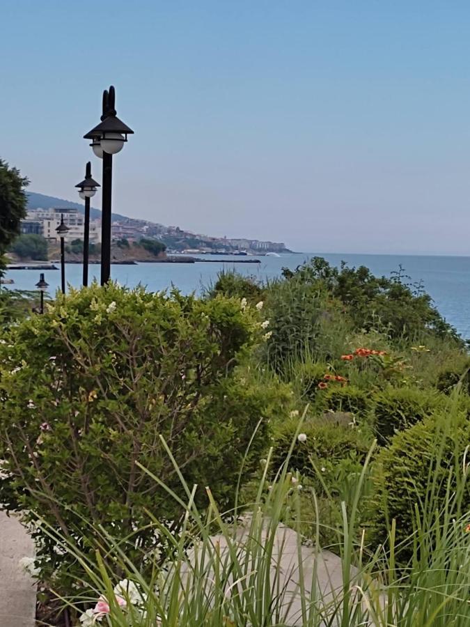 Prestige Fort Beach Private Apartment-Studio 46 Свети-Влас Экстерьер фото