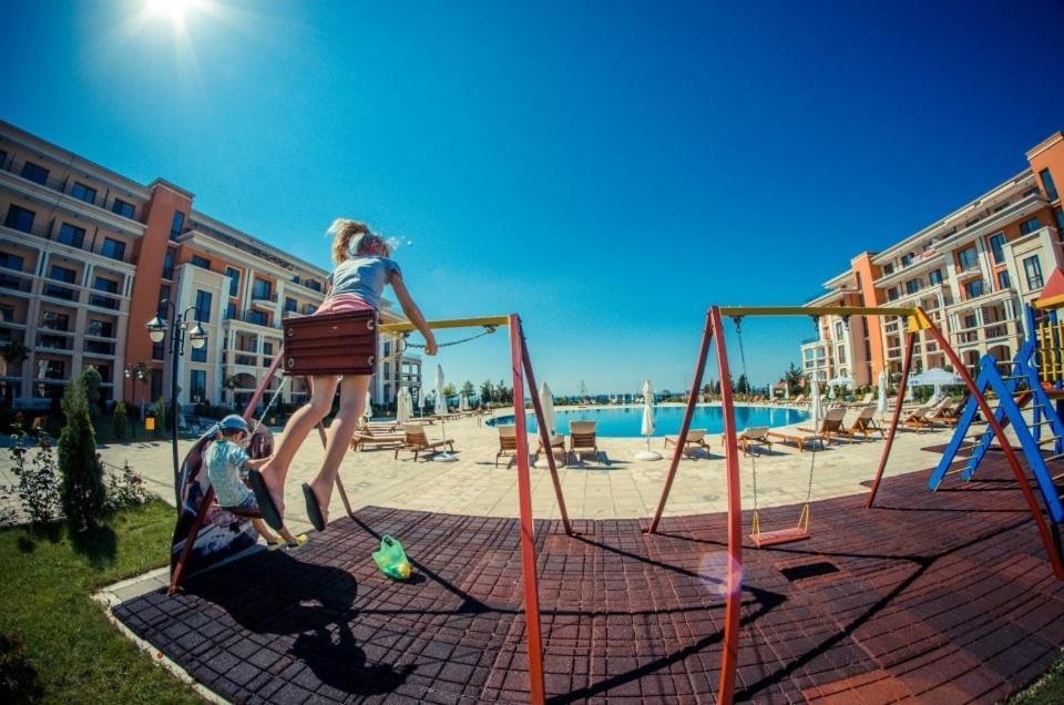 Prestige Fort Beach Private Apartment-Studio 46 Свети-Влас Экстерьер фото